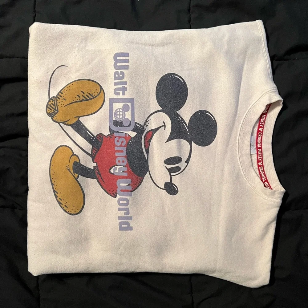 Disney Mickey Mouse Crew Neck - Picture 4 of 9